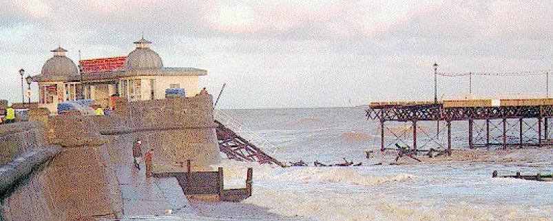 Cromer Pier November 1993