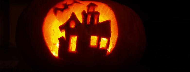Pumpkin_craft_for_Halloween.jpg