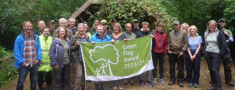 Green-Flags-2023---Rangers-and-Muddy-Boots-Volunteers.jpg